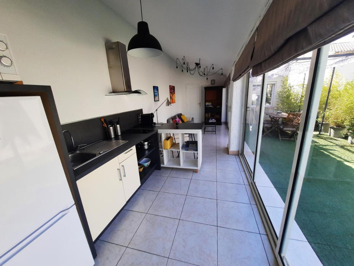 Maisonnette charmante avec piscine privative La Garde  Extérieur photo