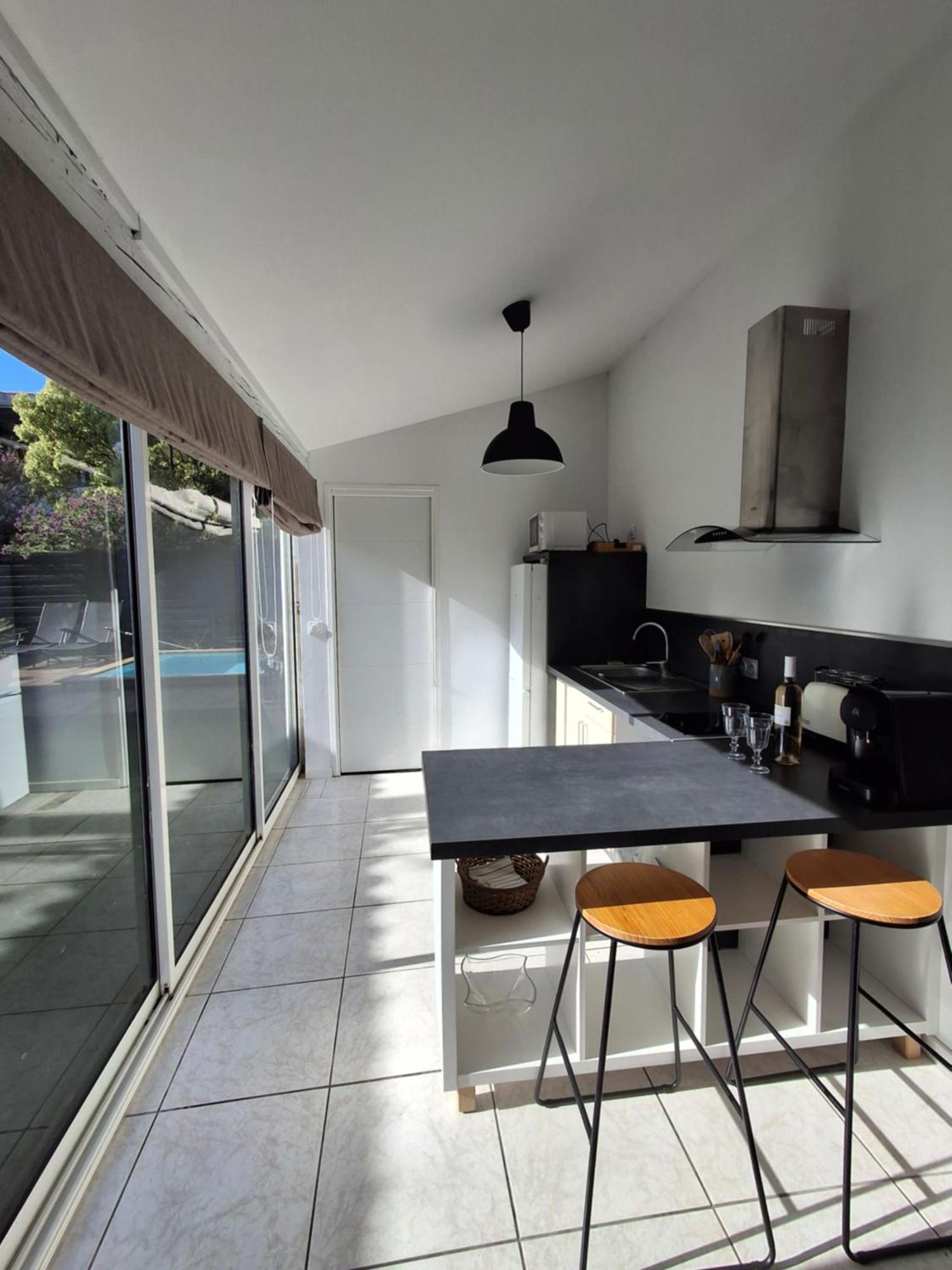 Maisonnette charmante avec piscine privative La Garde  Extérieur photo